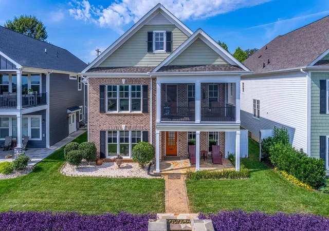 1st image of 902 Blue Moon St, Taylors, SC 29687 | MLS# SPN337583