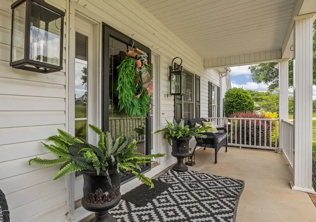 Photo 3 of Single family home for sale at 379 Shallowford Dr, Boiling Springs, SC 29316 | MLS# SPN337630 | Listing updated on 2026-07-17