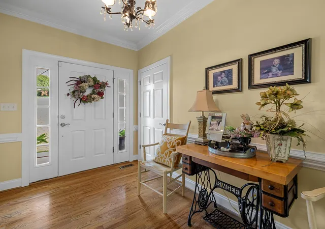 Photo 3 of Single family home for sale at 379 Shallowford Dr, Boiling Springs, SC 29316 | MLS# SPN337630 | Listing updated on 2026-07-17