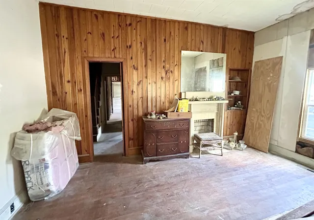 Photo 2 of Single family home for sale at 100 Lipscomb St, Gaffney, SC 29340 | MLS# SPN337648 | Listing updated on 2026-09-22