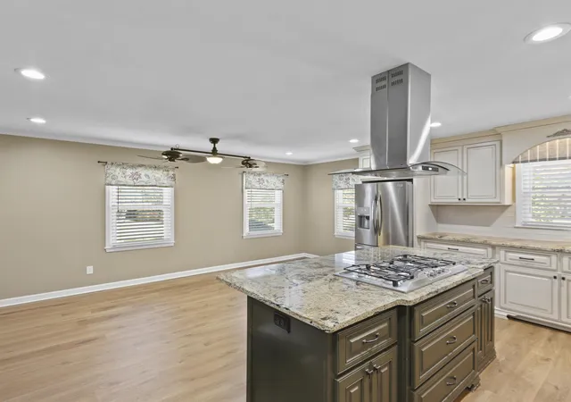Homes for sale in Gaffney, SC | 201 Crestview Dr, Gaffney, SC 29340 | MLS# SPN337743