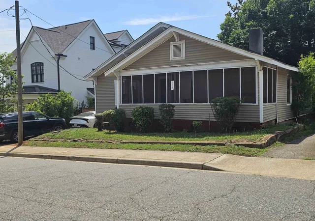 7th image of 103 Gower St, Greenville, SC 29601 | MLS# SPN337757
