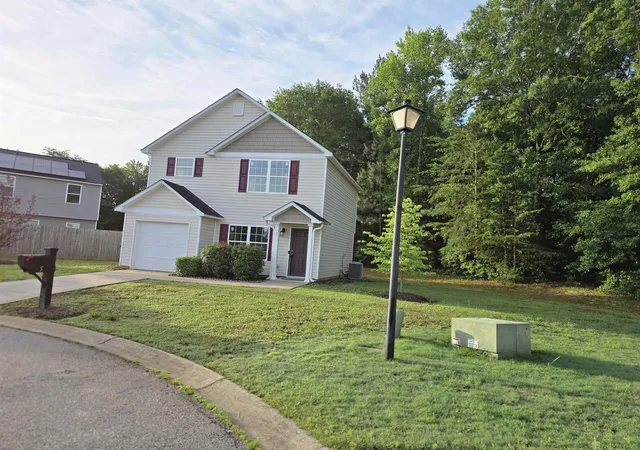 3rd image of 5 Bethel St, Spartanburg, SC 29306 | MLS# SPN337768