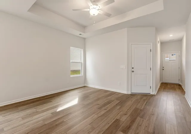 Photo 3 of Sale Pending at 2116 Mayberry Dr, Spartanburg, SC 29301 | MLS# SPN337773 | Listing updated on 2026-10-19
