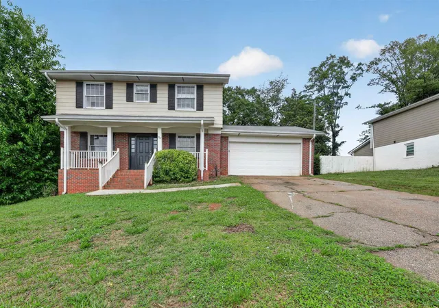 Homes for sale in Spartanburg, SC | 26 Willowood Dr, Spartanburg, SC 29303 | MLS# SPN337779