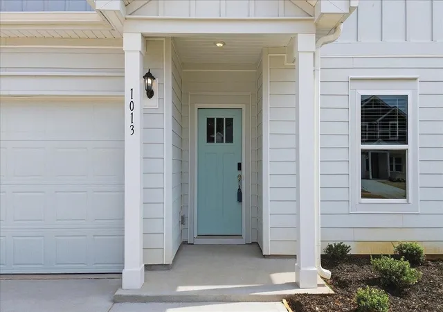 Photo 3 of Single family home for sale at 1013 Southwell Dr, Anderson, SC | MLS# SPN337834 | Listing updated on 2026-09-03