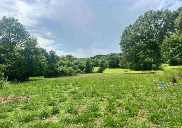 Photo 5 of Land for sale at 700 E Victor Hl Rd, Duncan, SC 29334 | MLS# SPN337892 | Listing updated on 2026-08-25