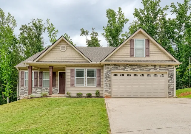 Homes for sale in Roebuck, SC | 340 W River Grove Cir, Roebuck, SC 29376 | MLS# SPN337895