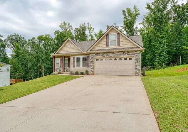 Homes for sale in Roebuck, SC | 340 W River Grove Cir, Roebuck, SC 29376 | MLS# SPN337895