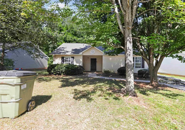 Photo 2 of Single family home for sale at 1888 Tamara Way, Spartanburg, SC 29301 | MLS# SPN337899 | Listing updated on 2026-10-20