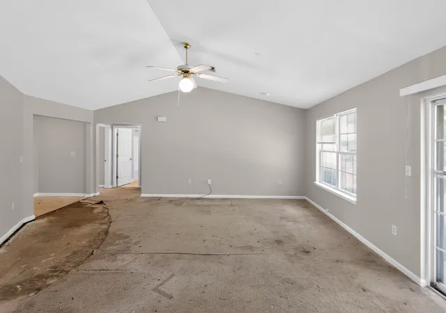 Photo 3 of Single family home for sale at 1888 Tamara Way, Spartanburg, SC 29301 | MLS# SPN337899 | Listing updated on 2026-10-20