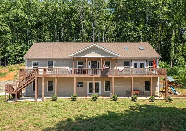 Photo 1 of Single family home for sale at 80 Bramlett Rd, Taylors, SC 29687 | MLS# SPN337951 | Listing updated on 2026-09-18
