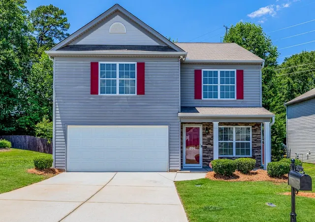 Photo 1 of Sale Pending at 800 S Brighton Ridge Ct, Wellford, SC 29385 | MLS# SPN337959 | Listing updated on 2026-09-22