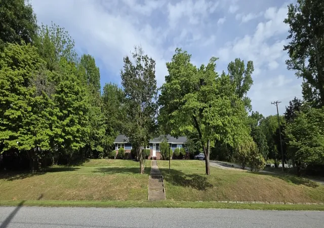Photo 2 of Single family home for sale at 191 Pershing, Spartanburg, SC 29302 | MLS# SPN338012 | Listing updated on 2026-10-21