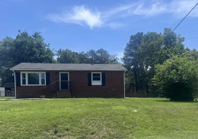 Homes for sale in Blacksburg, SC | 431 Charleston St N, Blacksburg, SC 29702 | MLS# SPN338029