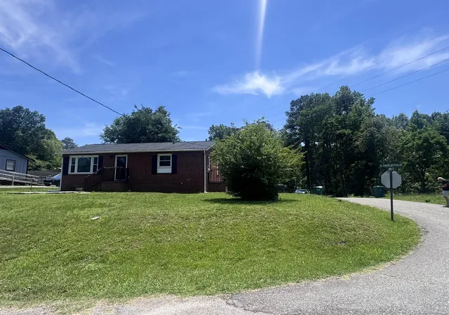 Homes for sale in Blacksburg, SC | 431 Charleston St N, Blacksburg, SC 29702 | MLS# SPN338029