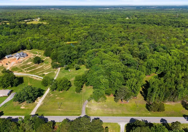 4th image of 620 Walnut Grove Rd, Roebuck, SC 29376 | MLS# SPN338059