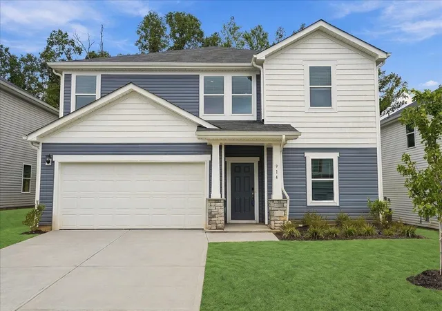 Photo 2 of Single family home for sale at 914 Rising Oak Ct, Spartanburg, SC 29301 | MLS# SPN338089 | Listing updated on 2026-10-02