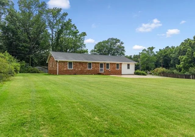 Photo 1 of Single family home for sale at 175 Foster St, Cowpens, SC 29330 | MLS# SPN338168 | Listing updated on 2026-08-28