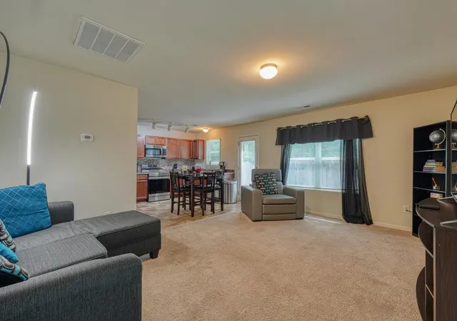 Photo 3 of Single family home for sale at 423 Promised Land Dr, Spartanburg, SC 29306 | MLS# SPN338208 | Listing updated on 2026-09-03