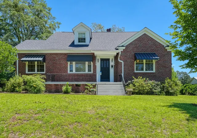 Photo 1 of Single family home for sale at 171 E Victoria Rd, Spartanburg, SC 29301 | MLS# SPN338210 | Listing updated on 2026-08-26