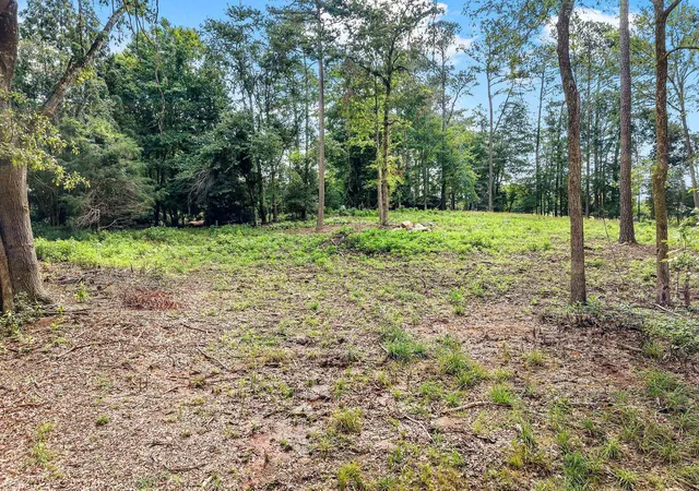 Photo 3 of Sale Pending at 160 Turnberry Dr, Spartanburg, SC 29306 | MLS# SPN338232 | Listing updated on 2026-09-09