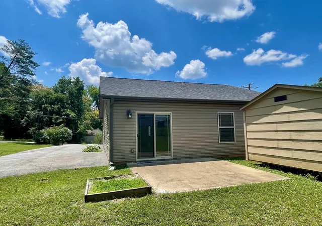 Photo 3 of Single family home for sale at 12 Bush St, Inman, SC 29349 | MLS# SPN338251 | Listing updated on 2026-09-04