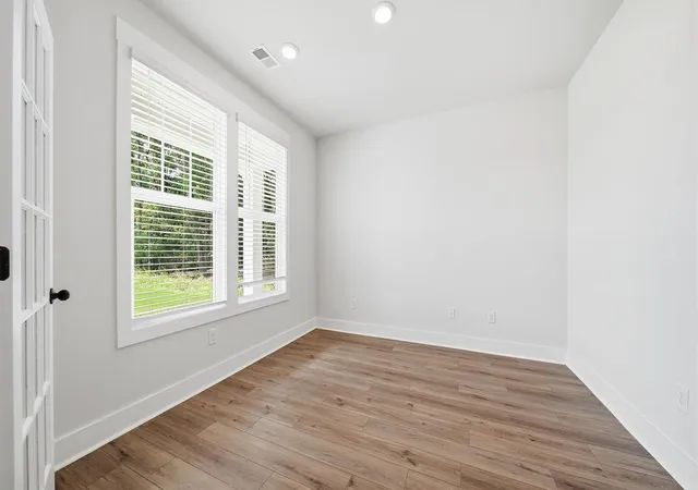 Photo 3 of Single family home for sale at 916 Hancy Ct, Woodruff, SC 29388 | MLS# SPN338271 | Listing updated on 2026-10-10