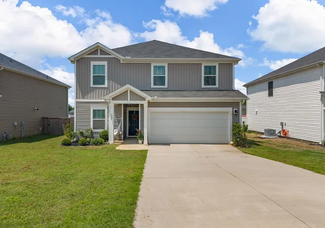 Photo 1 of Single family home for sale at 688 Grays Crk Rd, Spartanburg, SC 29303 | MLS# SPN338272 | Listing updated on 2026-08-19