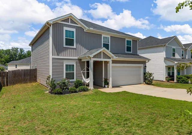 Photo 3 of Single family home for sale at 688 Grays Crk Rd, Spartanburg, SC 29303 | MLS# SPN338272 | Listing updated on 2026-08-19