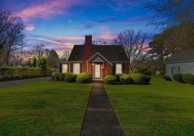 1st image of 208 E Fairview Avenue, Gaffney, SC 29340 | MLS# SPN338274