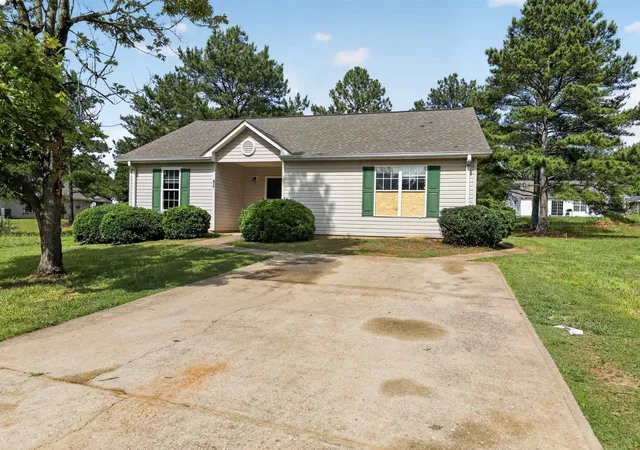 Photo 1 of Sale Pending at 611 Basil Ct, Spartanburg, SC 29301 | MLS# SPN338322 | Listing updated on 2026-09-21