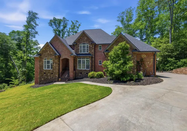 Homes for sale in Moore, SC | 413 Glocher Ct, Moore, SC 29369 | MLS# SPN338381