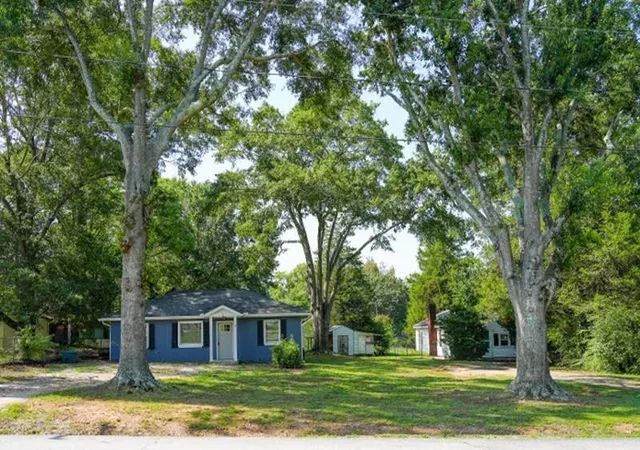 Listing Photo 4 - Condo for sale in building located at 2 Sunnydale Dr, Greenville, SC 29609