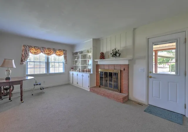 Photo 3 of Sale Pending at 902 Arthur Blvd, Union, SC 29379 | MLS# SPN338432 | Listing updated on 2026-08-14