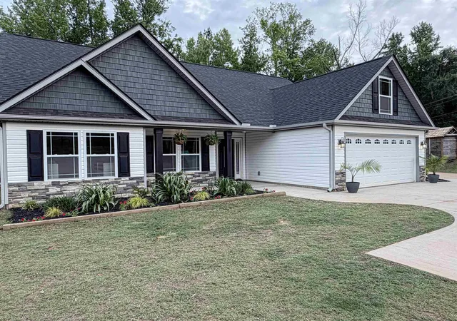 Photo 1 of Single family home for sale at 115 Fowler Rd, Campobello, SC 29322 | MLS# SPN338467 | Listing updated on 2026-09-20