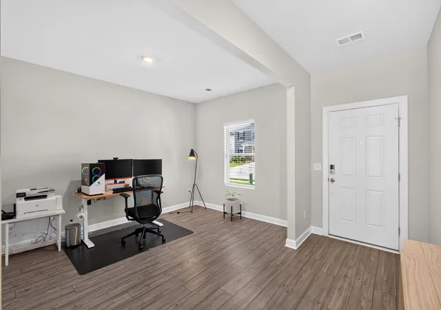 Photo 4 of Single family home for sale at 117 Mainsail Way, Spartanburg, SC 29301 | MLS# SPN338487 | Listing updated on 2026-06-21