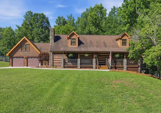Photo 1 of Single family home for sale at 455 Hindman Rd, Travelers Rest, SC 29690 | MLS# SPN338496 | Listing updated on 2026-08-27