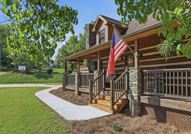Photo 4 of Single family home for sale at 455 Hindman Rd, Travelers Rest, SC 29690 | MLS# SPN338496 | Listing updated on 2026-08-27