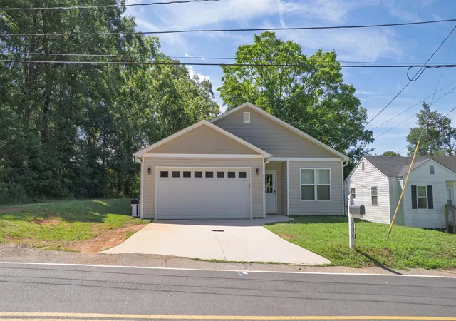 Homes for sale in Inman, SC | 22 Bomar St, Inman, SC 29349 | MLS# SPN338516