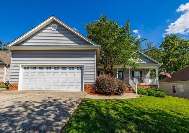 Photo 1 of Single family home for sale at 177 Lemon Crk Dr, Lyman, SC 29365 | MLS# SPN338594 | Listing updated on 2026-08-27