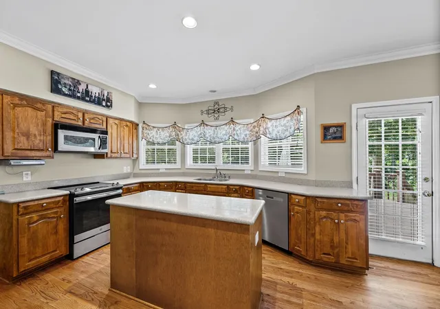 Photo 4 of Sale Pending at 344 Meathward Cir, Moore, SC 29369 | MLS# SPN338597 | Listing updated on 2026-09-02