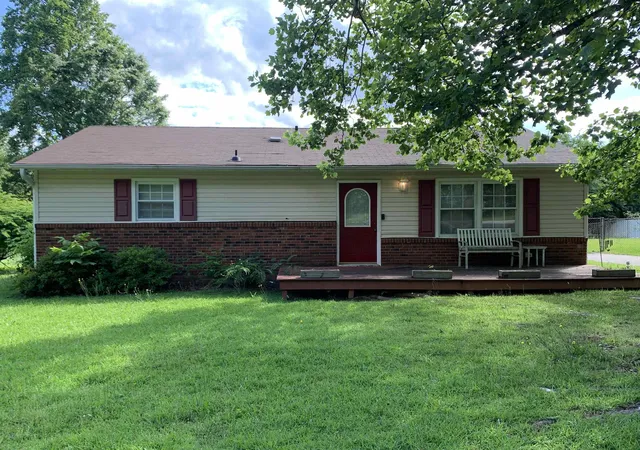 Photo 1 of Single family home for sale at 247 Sequoia Dr, Spartanburg, SC 29306 | MLS# SPN338632 | Listing updated on 2026-08-01