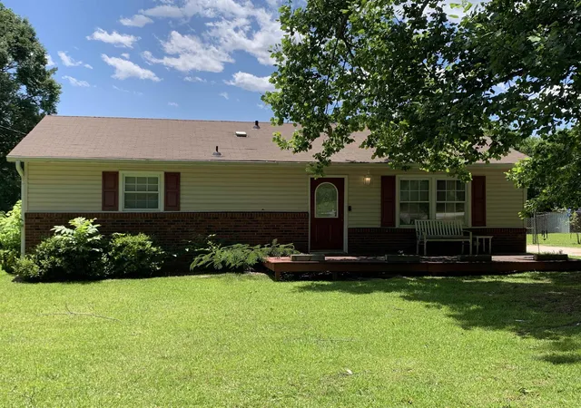 Photo 4 of Single family home for sale at 247 Sequoia Dr, Spartanburg, SC 29306 | MLS# SPN338632 | Listing updated on 2026-08-01
