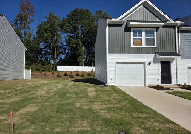 Photo 3 of Townhouse for sale at 2055 Hillman Way, Roebuck, SC 29376 | MLS# SPN338653 | Listing updated on 2026-10-16