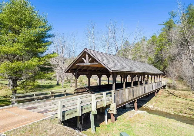 5th image of 132 Overlook Park Dr, Hendersonville, NC 28792 | MLS# SPN338674