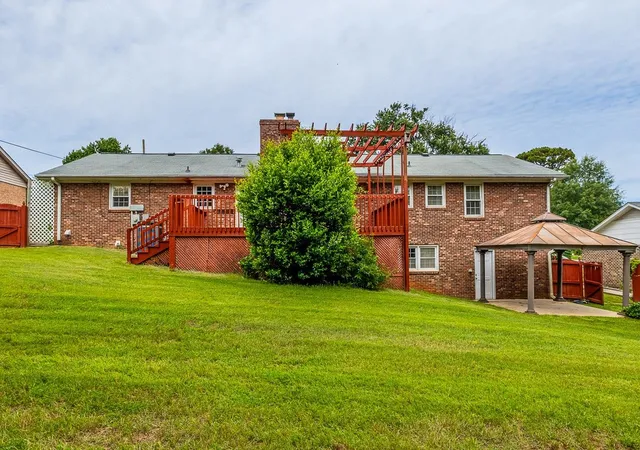 50th image of 304 Del Norte Rd, Greenville, SC 29615 | MLS# SPN338699