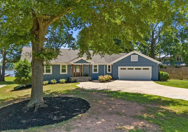 Homes for sale in Campobello, SC | 105 Walker Rd, Campobello, SC 29322 | MLS# SPN338711