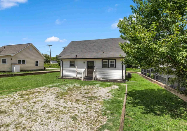 27th image of 52 Hutchins St, Greenville, SC 29605 | MLS# SPN338721