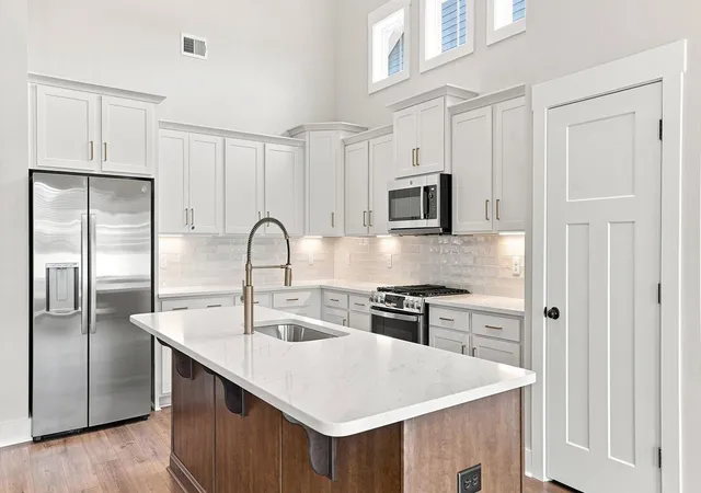 Photo 4 of Single family home for sale at 12136 Mahogany Cir, Inman, SC 29349 | MLS# SPN338734 | Listing updated on 2026-09-23